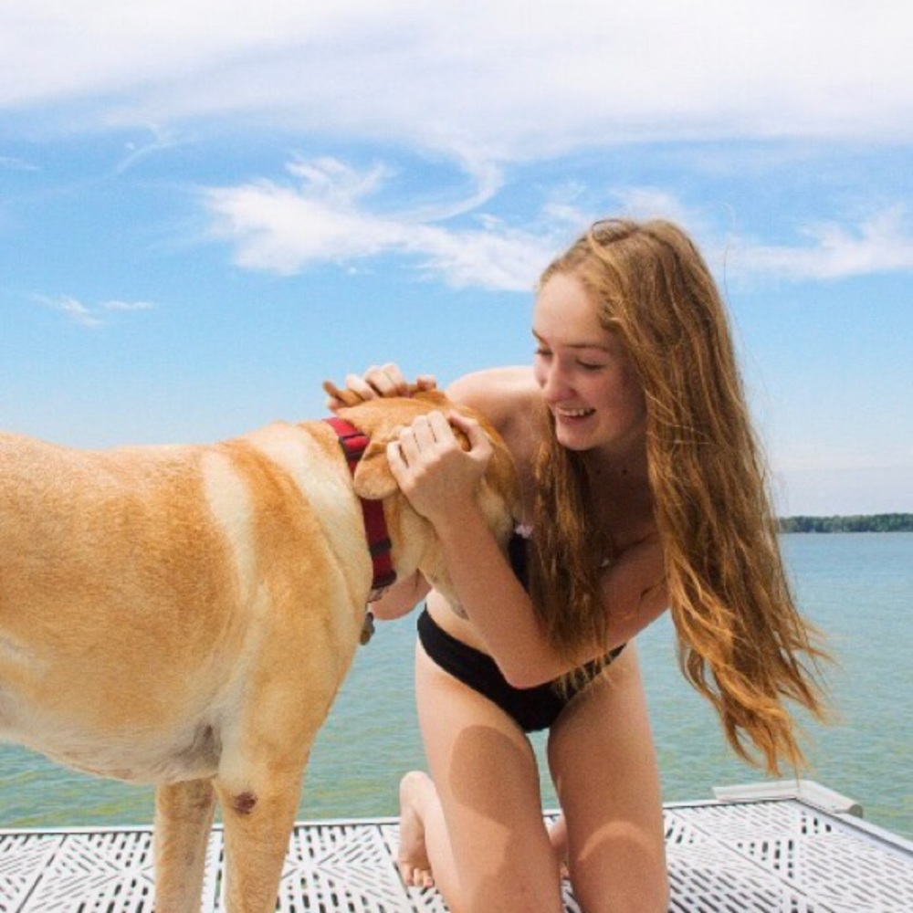 Meet your Posher, Lucy